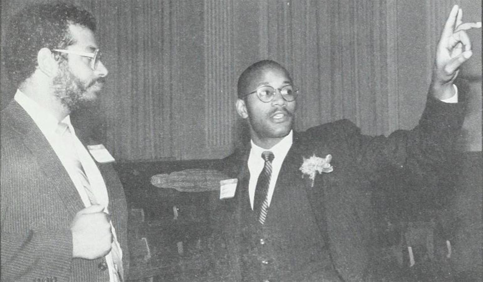 Brian Washington (JD ’85) discusses legal study at Wake Forest with a visitor during Minority Recruitment Day in 1983.