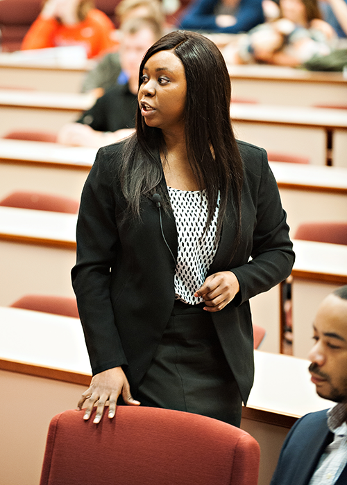 Tracea Rice (JD ’19) arguing in Zeliff Trial Bar Competition.